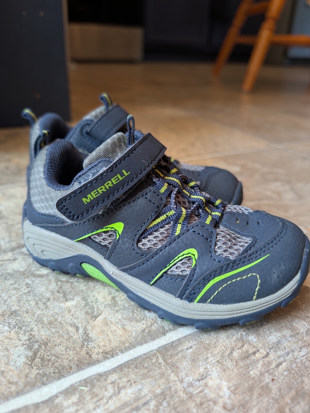 Merrell Kids' Trail Chaser Navy Blue and Lime Green Active Hiking Shoes Size 9